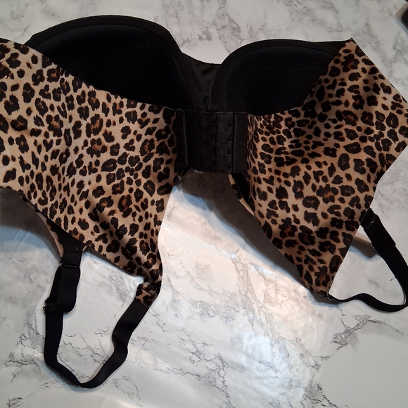 🎊Secret Treasures Leopard Print Padded Wire Bra - Picture 6 of 8